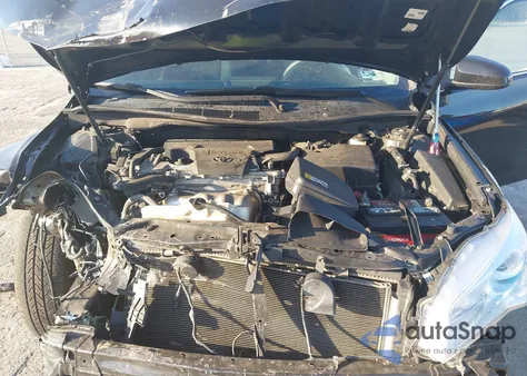 2017 Toyota Camry Le z USA, uszkodzony, nr VIN 4T1BF1FK0HU277334